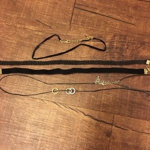 4 chokers!